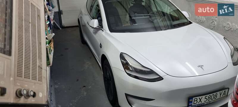 Седан Tesla Model 3 2019 в Хмельницком фото 11 Седан Tesla Model 3 2019 в Хмельницком