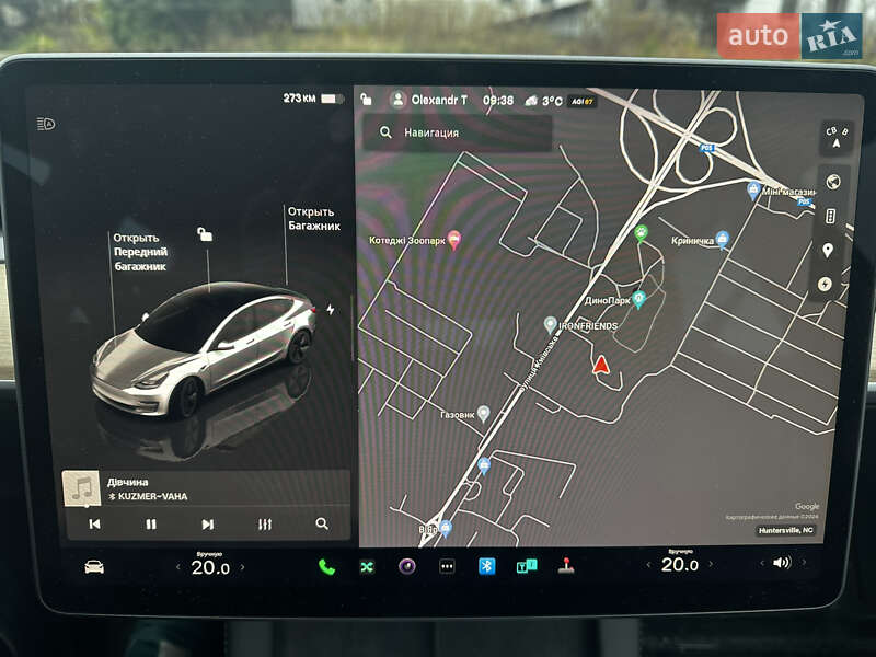 Седан Tesla Model 3 2023 в Рівному