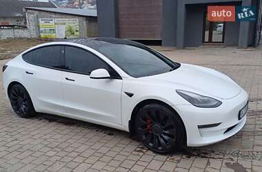 Седан Tesla Model 3 2023 в Николаеве