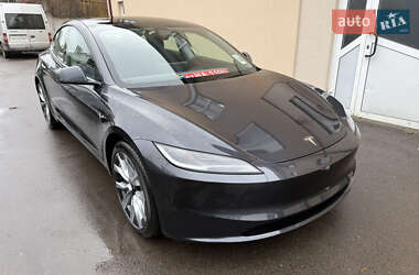 Седан Tesla Model 3 2024 в Луцьку