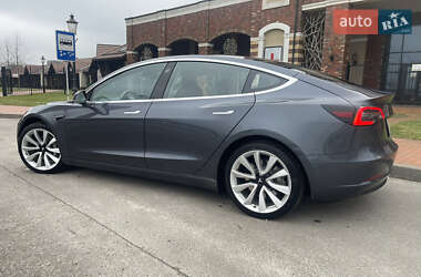 Седан Tesla Model 3 2018 в Києві