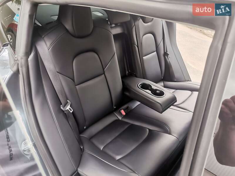 Седан Tesla Model 3 2023 в Виннице фото 13 Седан Tesla Model 3 2023 в Виннице