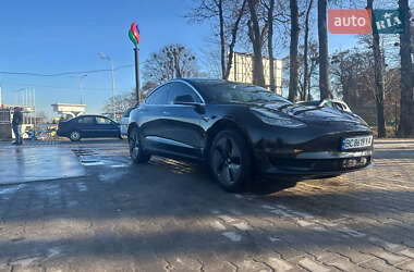 Седан Tesla Model 3 2018 в Львові