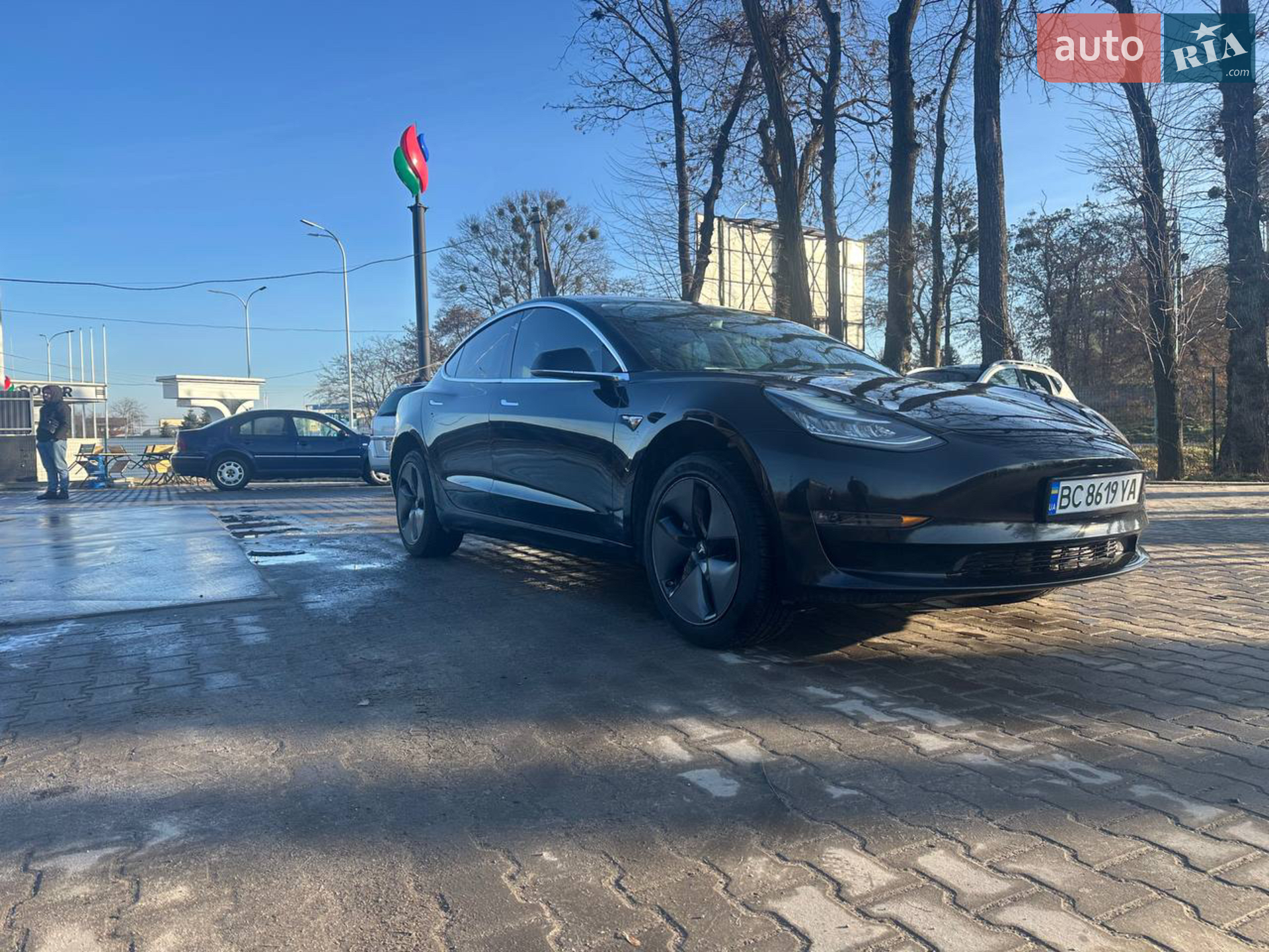 2018 Tesla Model 3 - фото 1