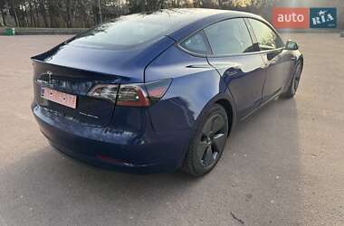 Седан Tesla Model 3 2021 в Житомире