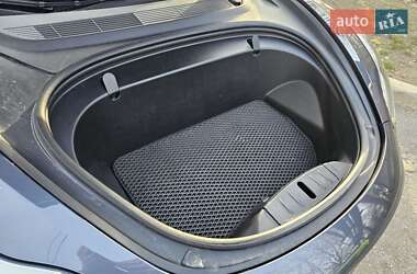 Седан Tesla Model 3 2018 в 