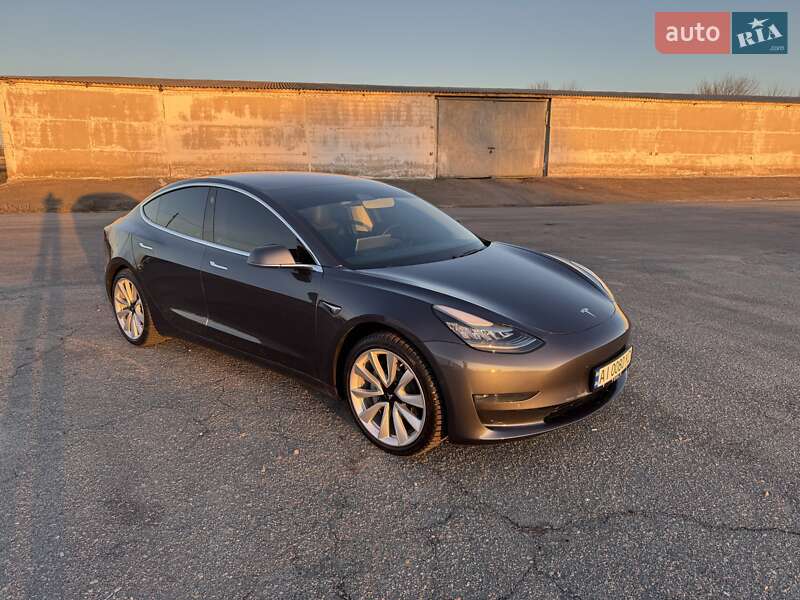 Седан Tesla Model 3 2019 в Мироновке