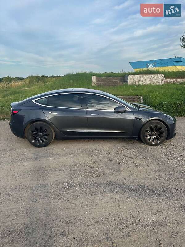 Седан Tesla Model 3 2018 в Луцьку фото 7 Седан Tesla Model 3 2018 в Луцьку