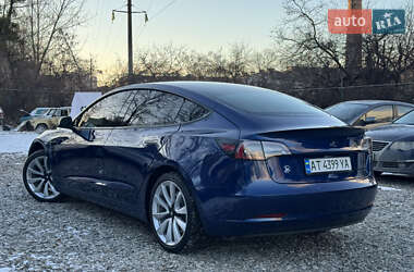 Седан Tesla Model 3 2018 в 
