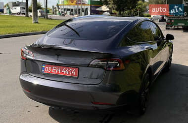 Седан Tesla Model 3 2019 в 