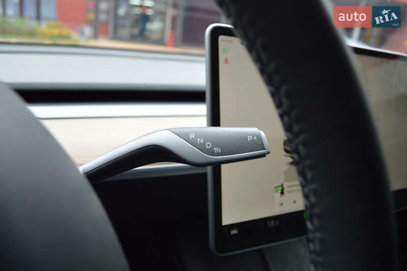 Седан Tesla Model 3 2022 в Львові фото 19 Седан Tesla Model 3 2022 в Львові