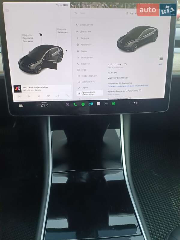 Седан Tesla Model 3 2018 в Запорожье