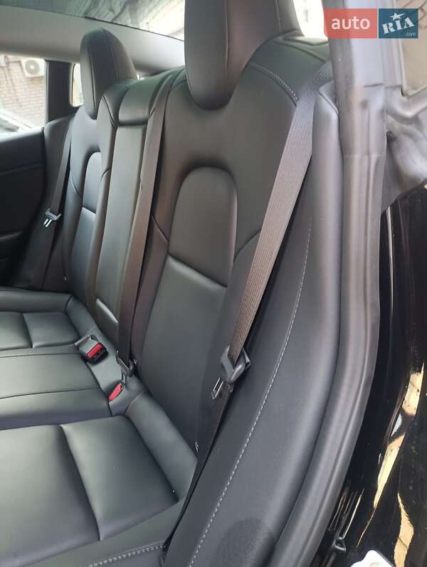 Седан Tesla Model 3 2018 в Запорожье