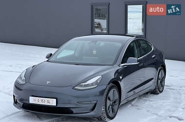 Седан Tesla Model 3 2019 в Тернополі