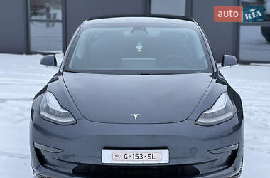 Седан Tesla Model 3 2019 в Тернополі