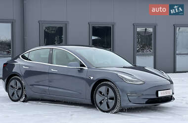 Седан Tesla Model 3 2019 в Тернополі