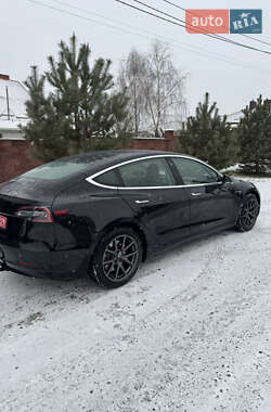 Седан Tesla Model 3 2020 в Рівному