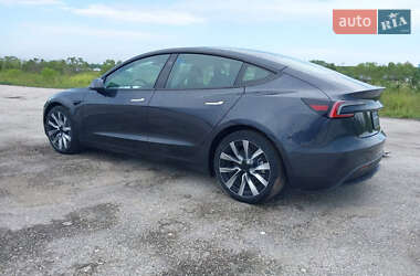 Седан Tesla Model 3 2024 в Луцке