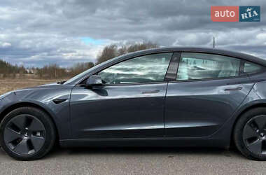 Седан Tesla Model 3 2023 в Тернополі