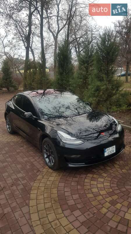 Седан Tesla Model 3 2018 в 