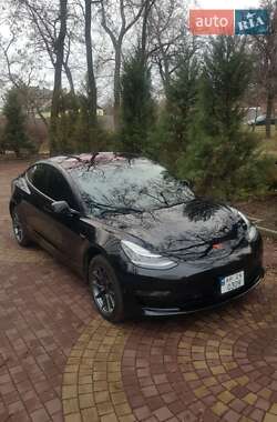 Седан Tesla Model 3 2018 в 