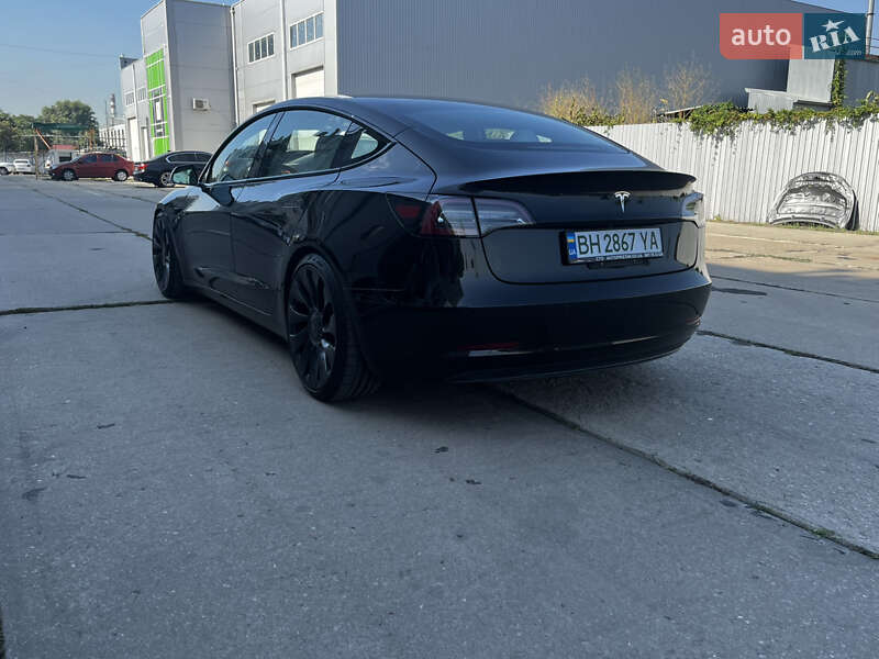 Седан Tesla Model 3 2019 в Одессе