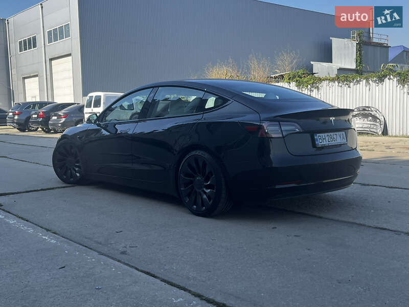Седан Tesla Model 3 2019 в Одессе