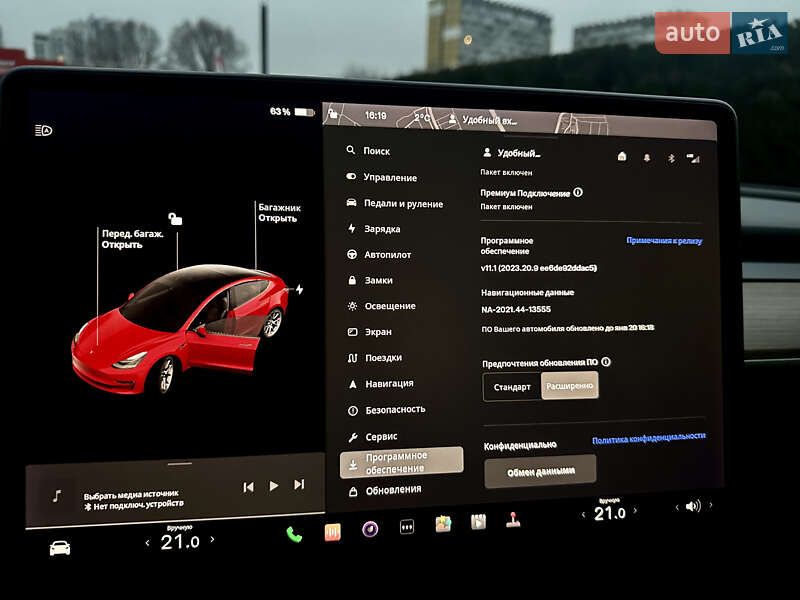 Седан Tesla Model 3 2020 в Днепре