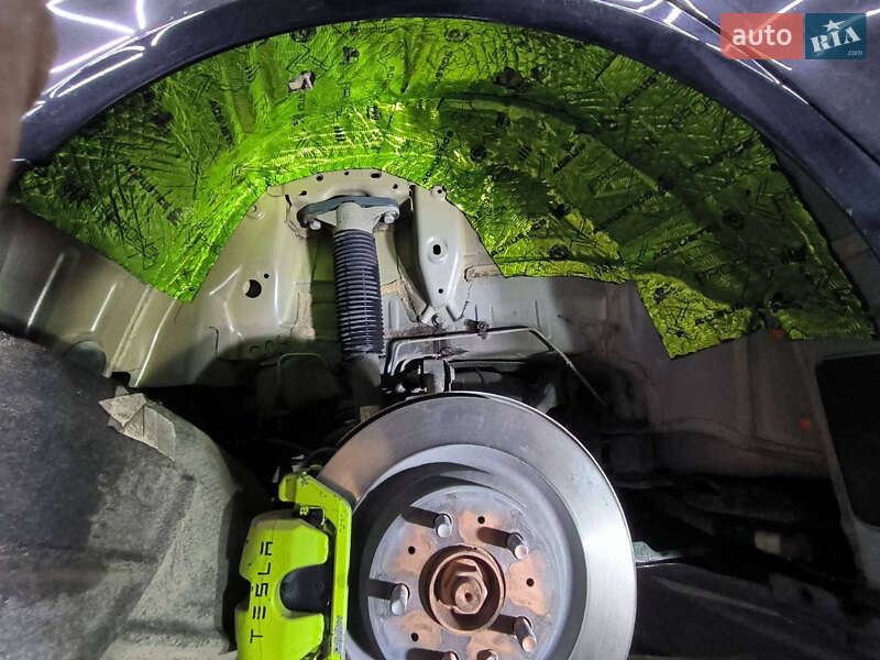 Седан Tesla Model 3 2022 в Киеве фото 38 Седан Tesla Model 3 2022 в Киеве