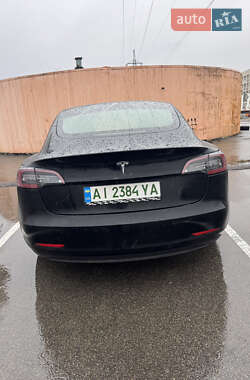 Седан Tesla Model 3 2022 в Киеве