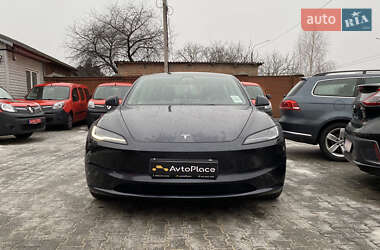 Седан Tesla Model 3 2024 в Луцке