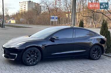 Седан Tesla Model 3 2019 в Ивано-Франковске