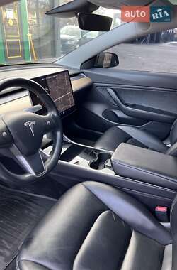 Седан Tesla Model 3 2019 в Ивано-Франковске