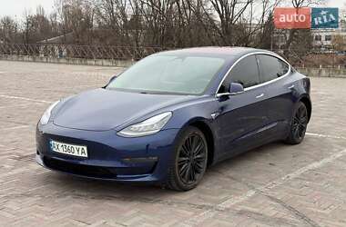 Седан Tesla Model 3 2019 в Харкові