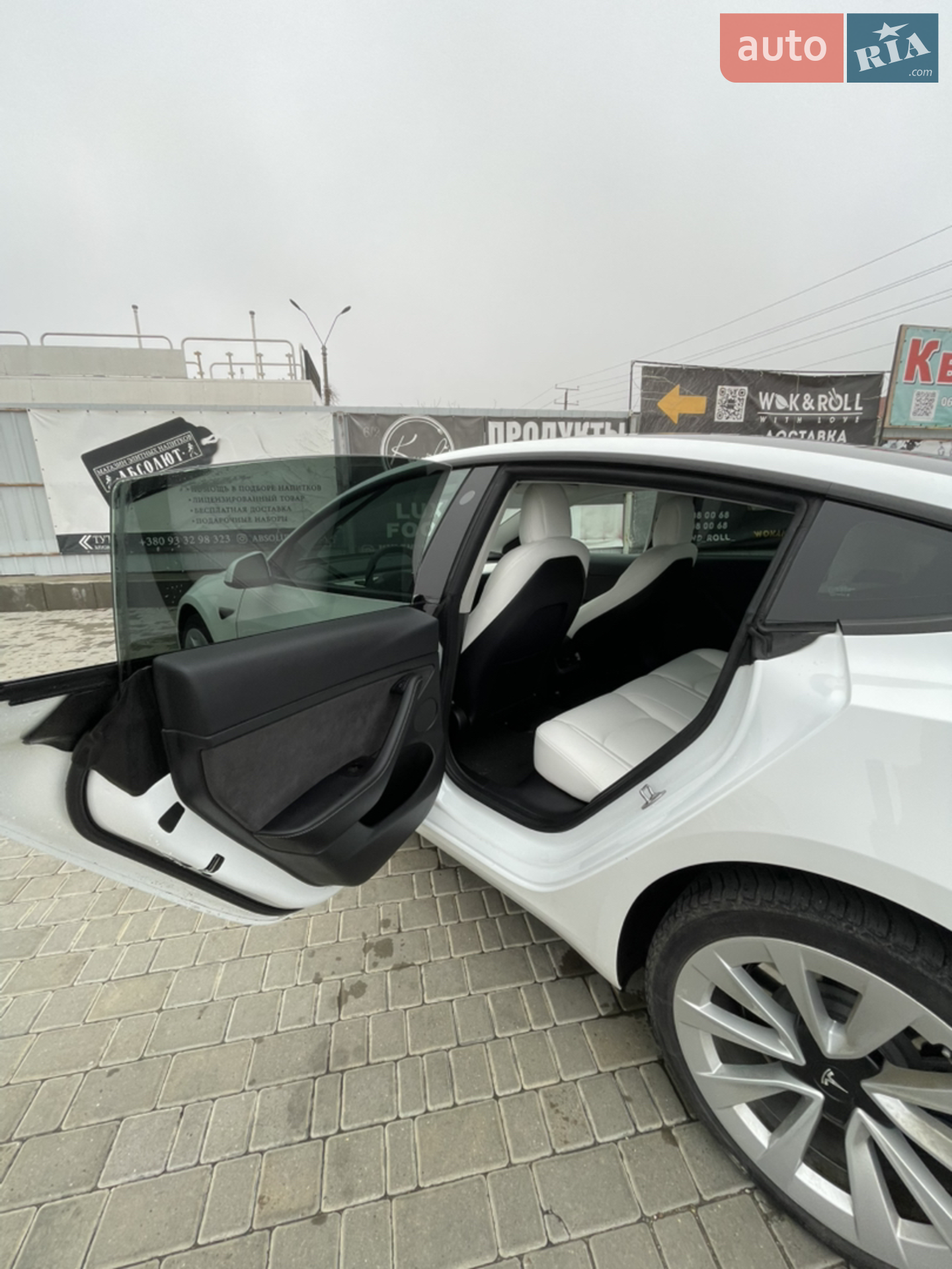 2022 Tesla Model 3 - мініатюра 8