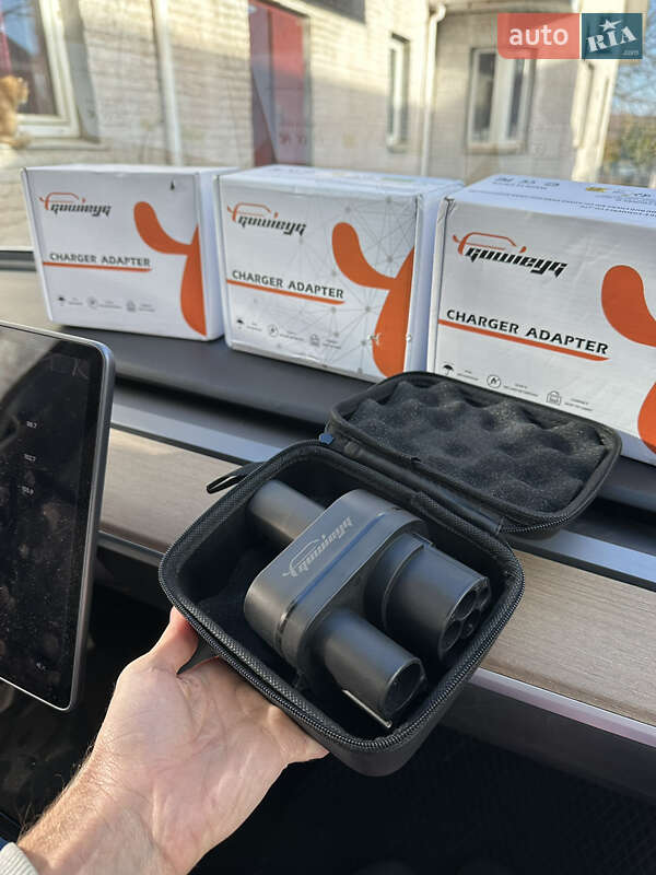 Седан Tesla Model 3 2018 в Кривому Розі