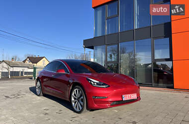 Седан Tesla Model 3 2018 в 