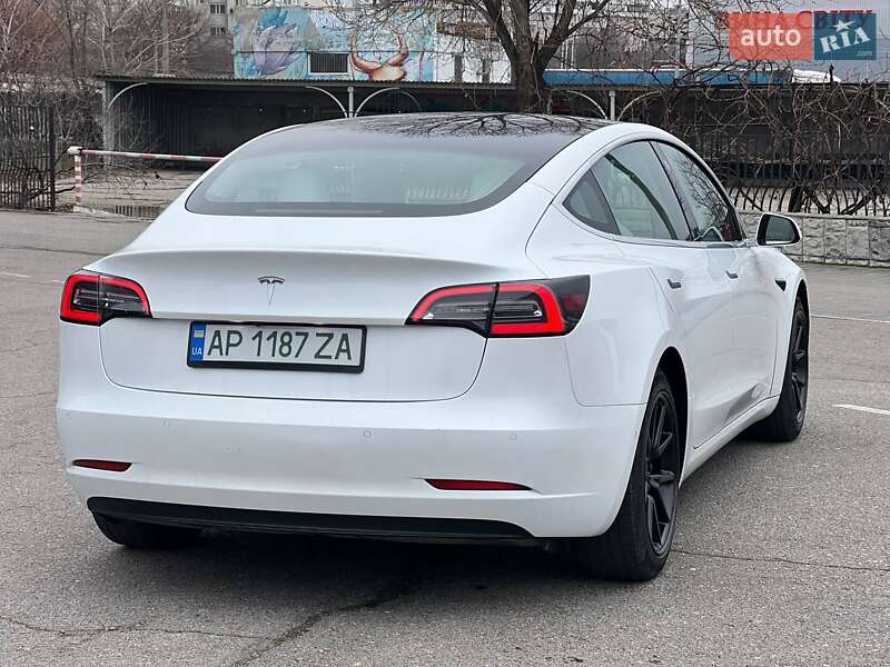 Седан Tesla Model 3 2020 в Запорожье