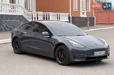 Седан Tesla Model 3 2018 в Хмільнику