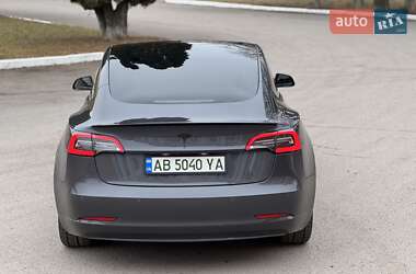 Седан Tesla Model 3 2018 в Хмільнику