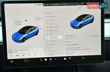 Седан Tesla Model 3 2022 в Киеве