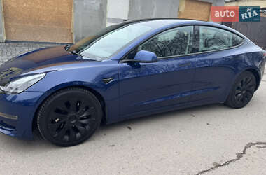 Седан Tesla Model 3 2021 в Днепре