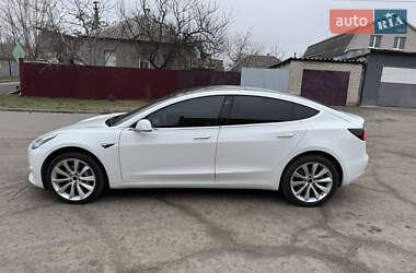 Седан Tesla Model 3 2019 в Дніпрі