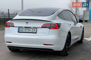 Седан Tesla Model 3 2020 в Дніпрі