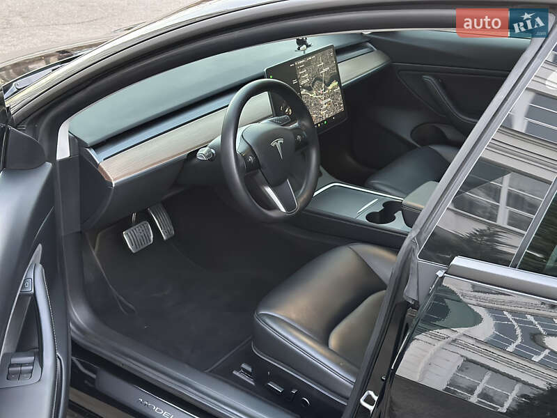 Седан Tesla Model 3 2021 в Белой Церкви