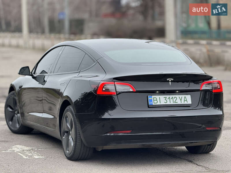 Седан Tesla Model 3 2019 в Кременчуге