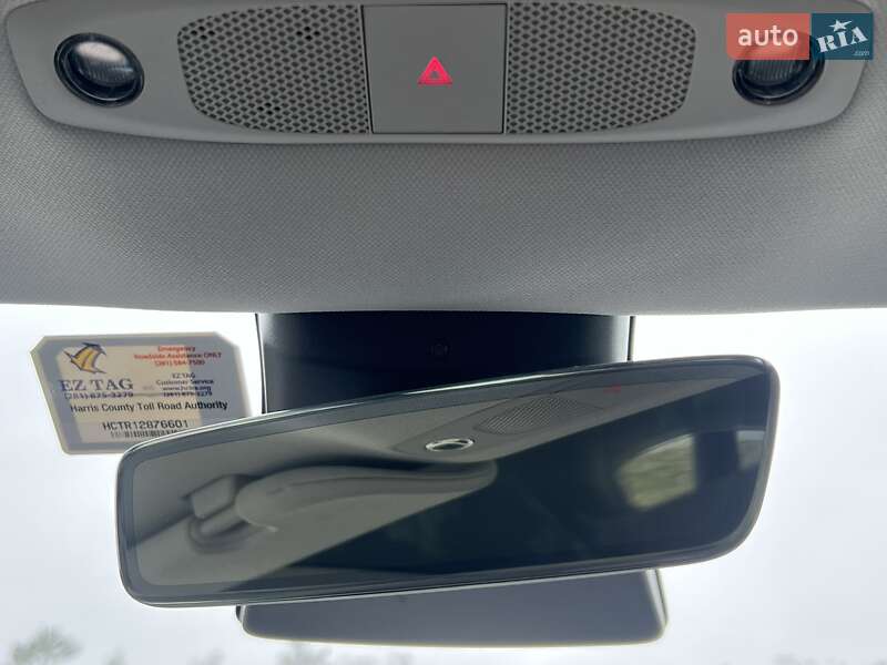 Седан Tesla Model 3 2022 в Коростені