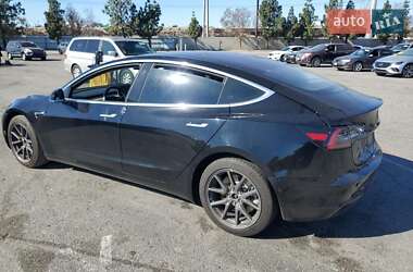 Седан Tesla Model 3 2018 в 