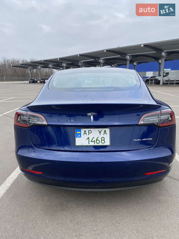 Седан Tesla Model 3 2020 в Запоріжжі