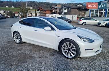 Седан Tesla Model 3 2018 в Днепре